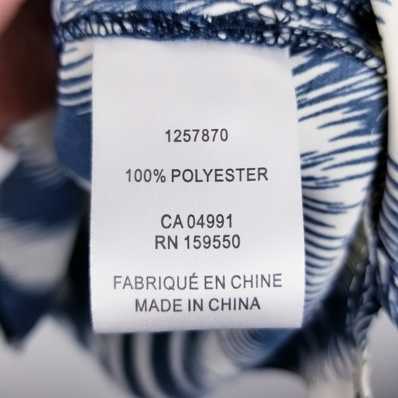 NWOT Maison d'Amelie Navy & Ivory Blouse size Medium - Picture 9 of 10